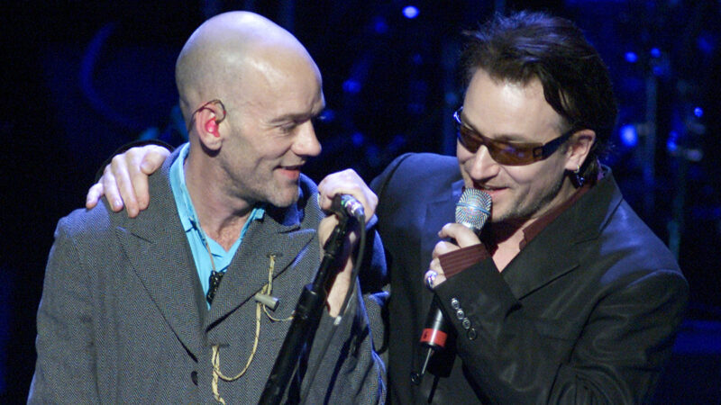 A música do U2 que Michael Stipe, vocalista do R.E.M., queria ter composto