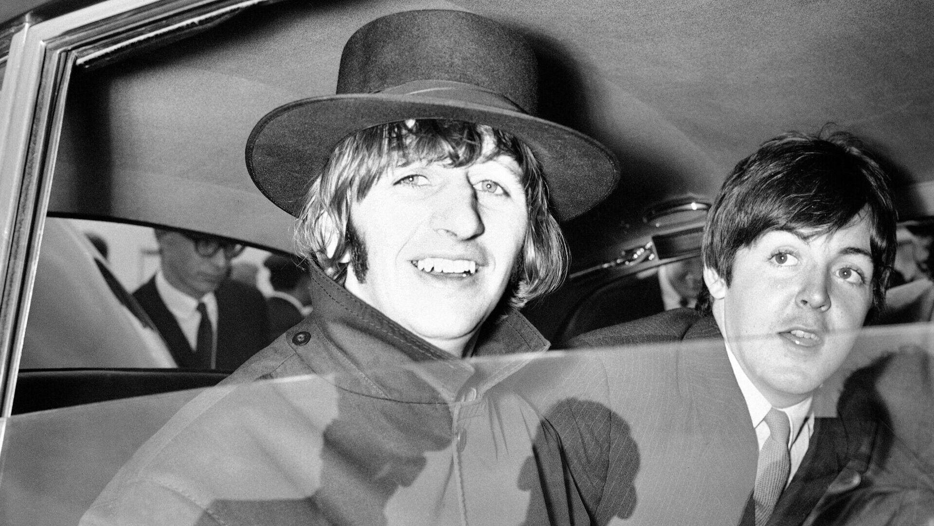 Beatles: Ringo Starr já foi ameaçado de morte no Canadá por causa da Rainha