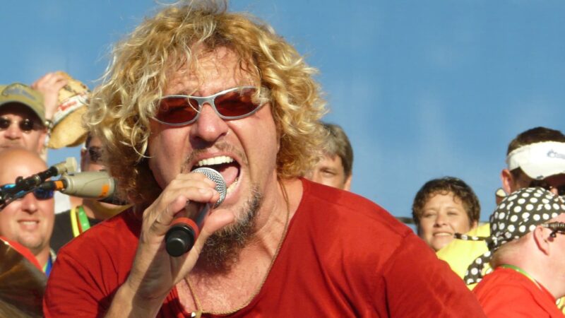 Sammy Hagar já foi abduzido por alienígenas? Segundo ele, sim!