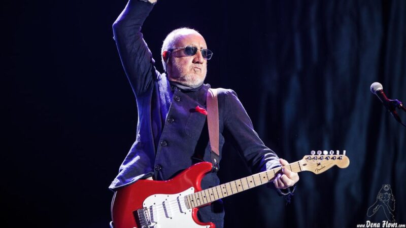 Aos 78 anos, Pete Townshend comprou sua primeira guitarra de heavy metal… e adorou!